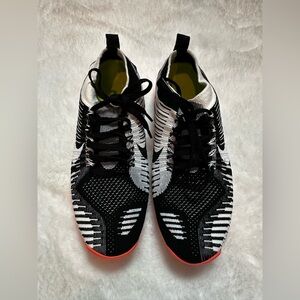 Nike Black and White Knit Sneakers with Red Soles